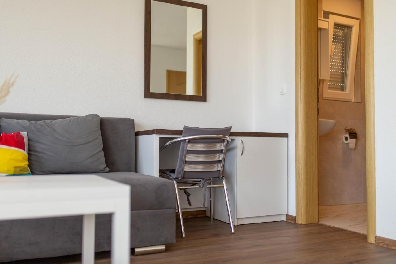 Apartmani Mia Prozor Exteriör bild