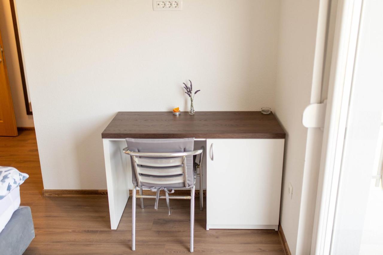 Apartmani Mia Prozor Exteriör bild